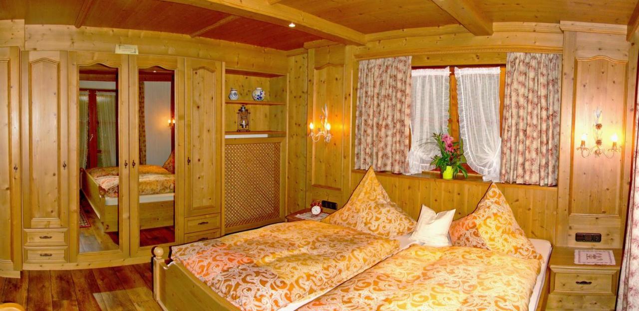 Апартаменты Feriendomizil St. Ulrich Крун Экстерьер фото